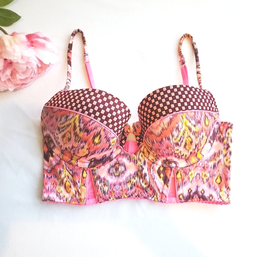 Victoria Secret Body by Victoria Longline Demi Bra Pink Ikat Print Size 32D